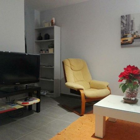 Cozy Apartament 10 Minutes From The Heart Of Madryt Zewnętrze zdjęcie