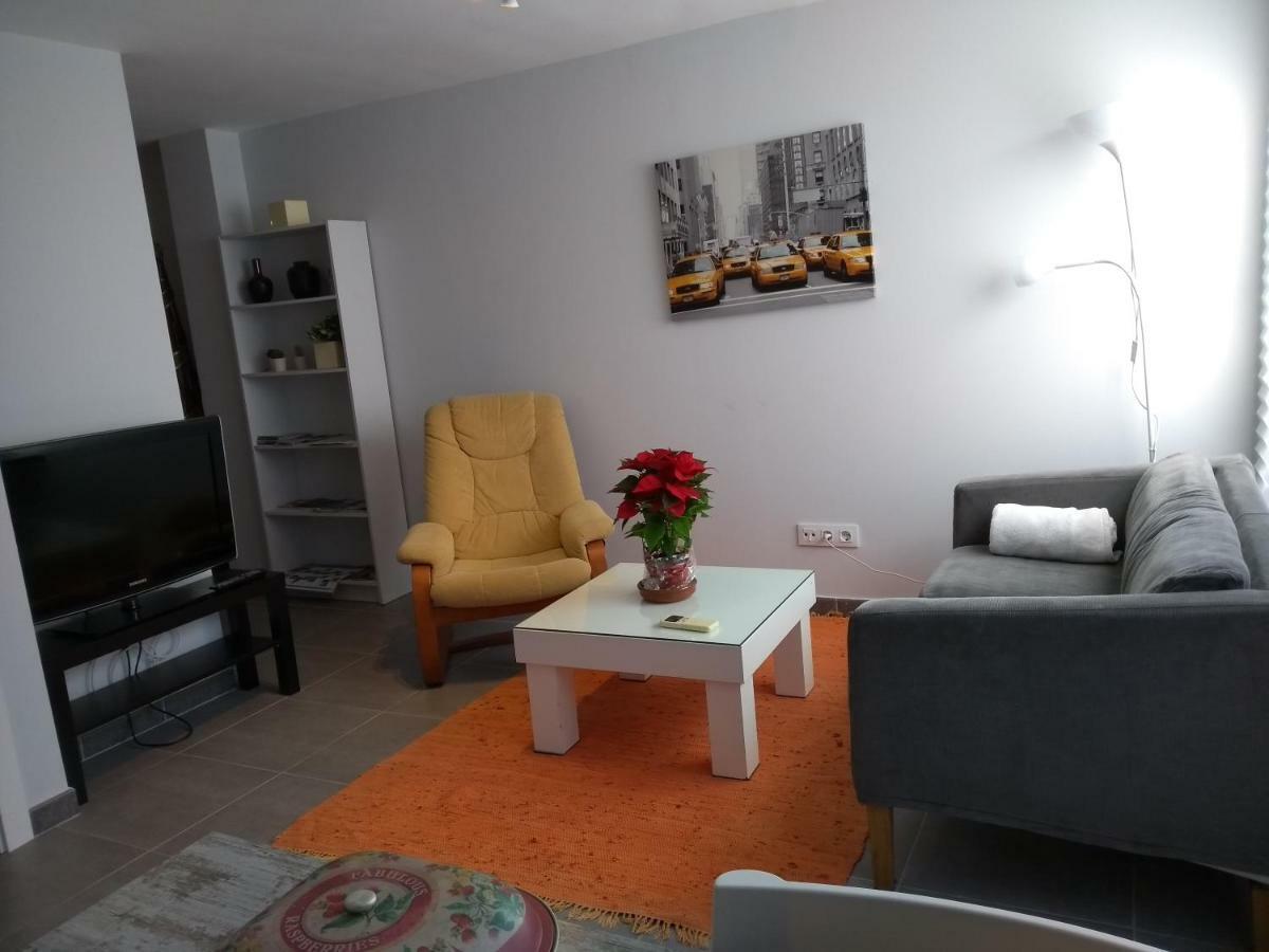 Cozy Apartament 10 Minutes From The Heart Of Madryt Zewnętrze zdjęcie