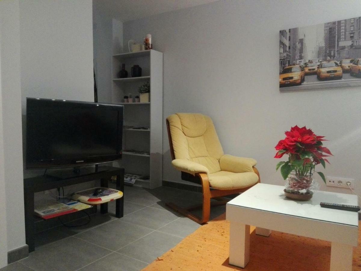 Cozy Apartament 10 Minutes From The Heart Of Madryt Zewnętrze zdjęcie